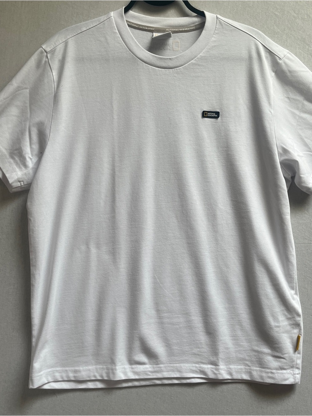 National Geographic White Short-Sleeve Crew Tee Logo Patch L
